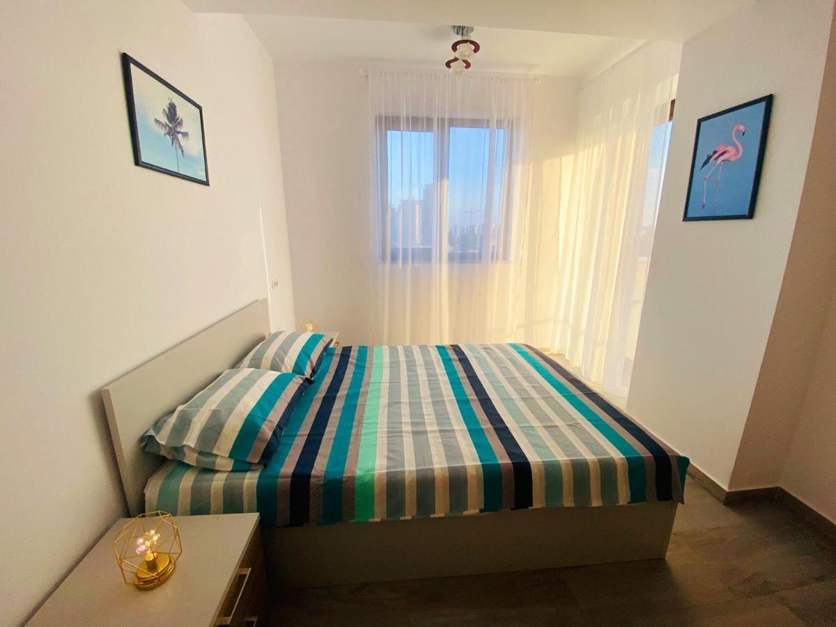Soho Apartment - City View With Rooftop Garden Bükreş Dış mekan fotoğraf