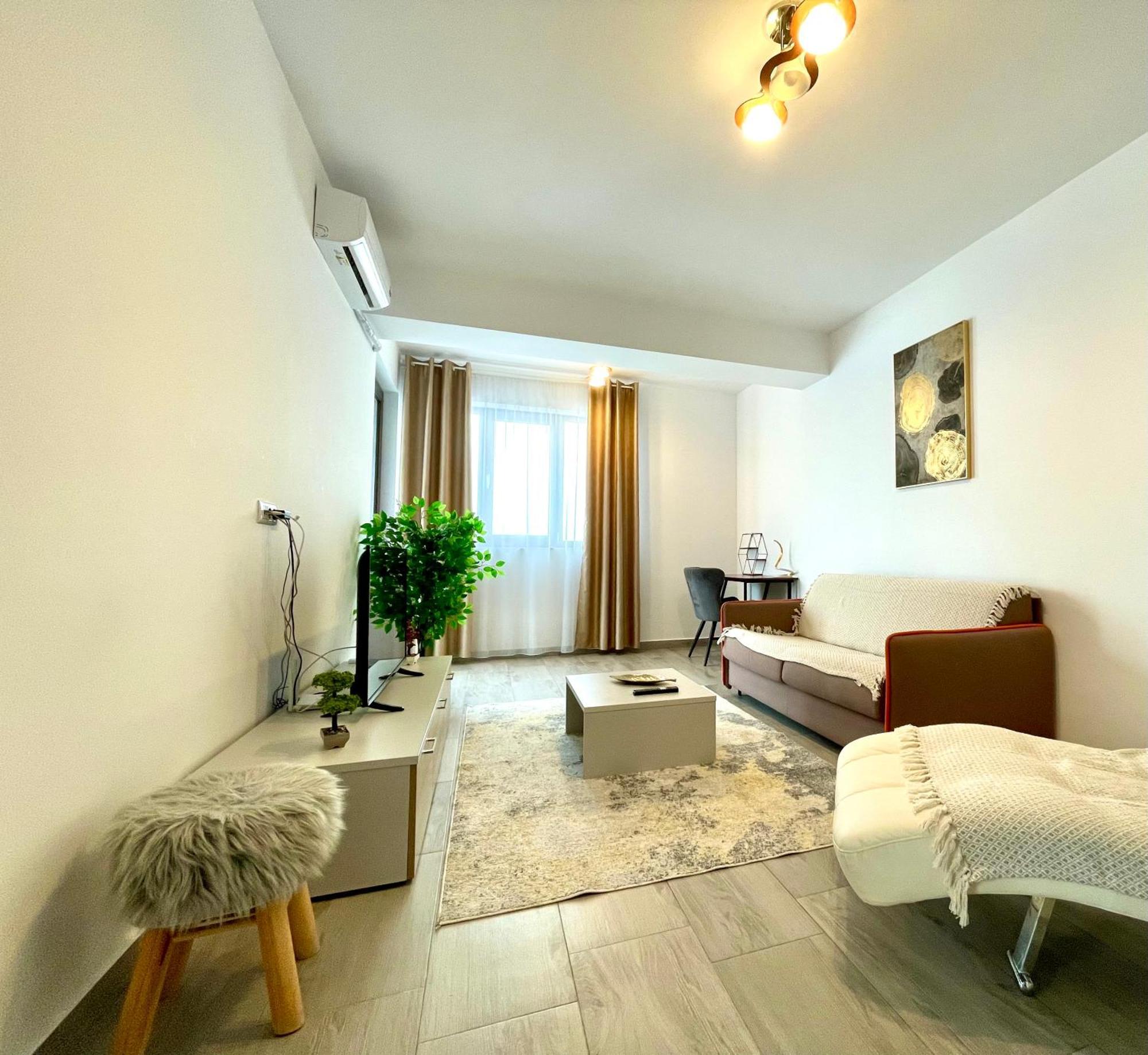 Soho Apartment - City View With Rooftop Garden Bükreş Dış mekan fotoğraf